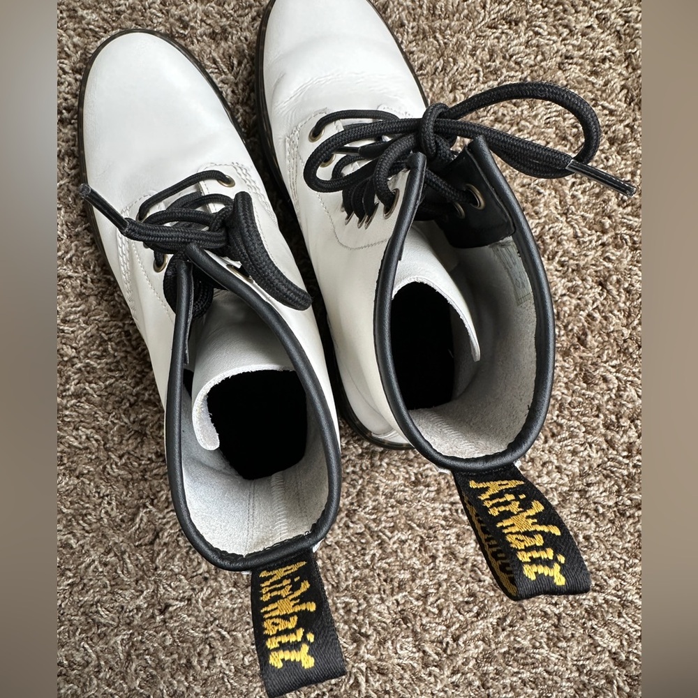 White Dr. Martens Zavala Combat Lace-Up Boots | W8, M7 - Picture 6 of 6